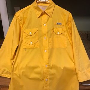 Women’s Columbia shirt